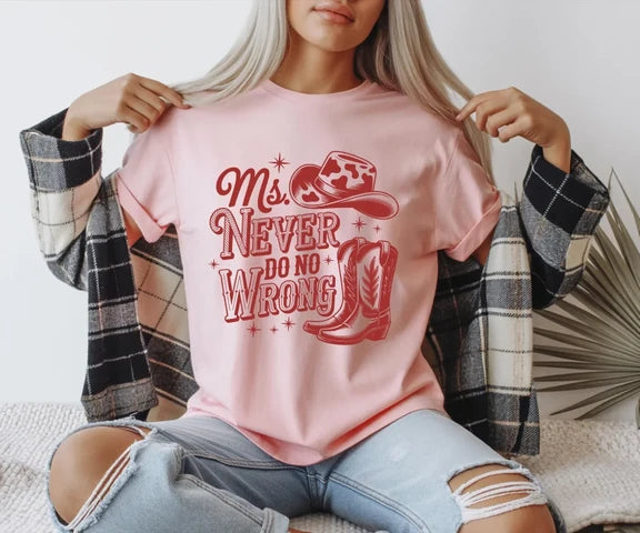 Western Shirt, Ms. Never Do No Wrong, Cowgirl tee, Country Concert Tee Shirt Gildan 5000, Sweatshirt & Hoodie