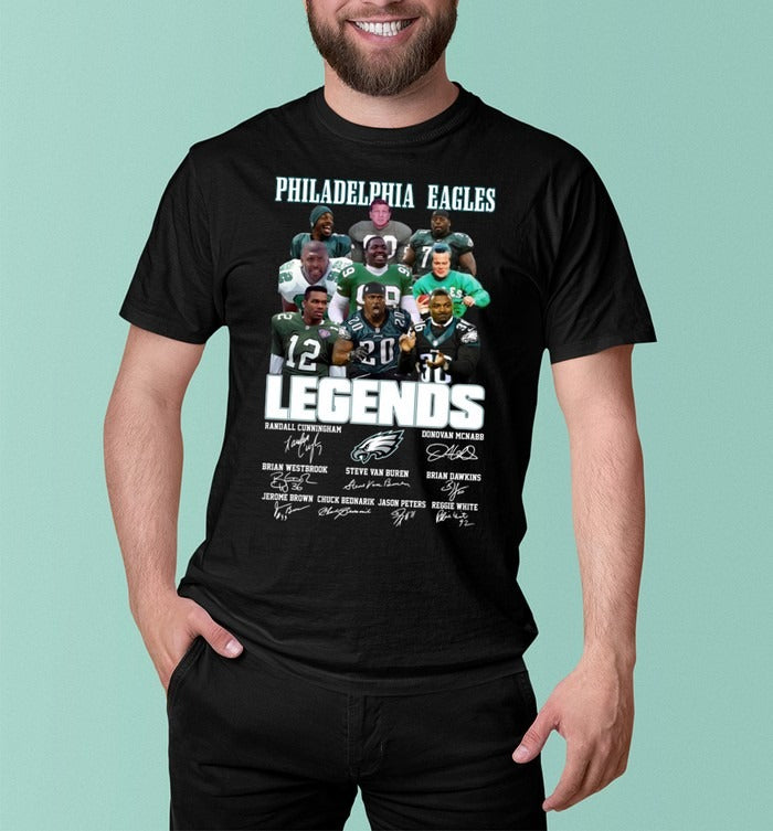 Philadelphia Eagles Football V18 T- Shirt Gildan 5000, Sweatshirt & Hoodie