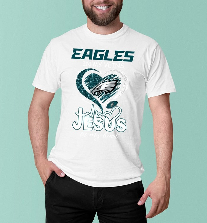Philadelphia Eagles Football V2 T- Shirt Gildan 5000, Sweatshirt & Hoodie