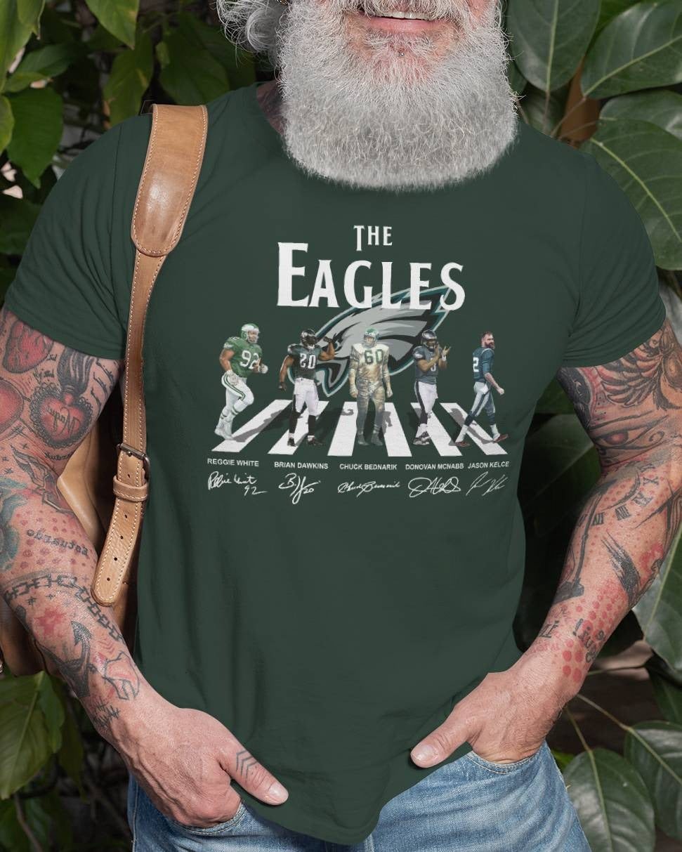 Philadelphia Eagles Football V16 T- Shirt Gildan 5000, Sweatshirt & Hoodie