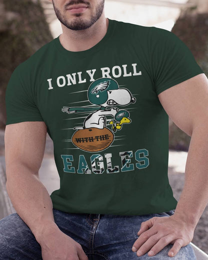 Philadelphia Eagles Football V10 T- Shirt Gildan 5000, Sweatshirt & Hoodie